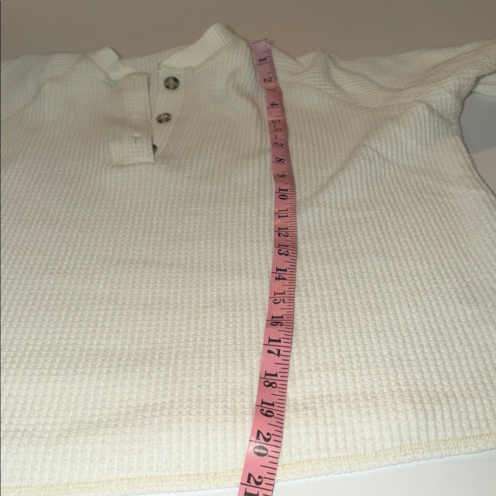 Old Navy waffle knit Henley - Picture 4 of 5